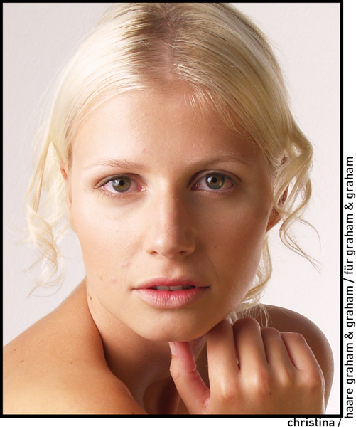 <b>Corinna Leipert</b> - Hair &amp; Make-Up. - christina2_web